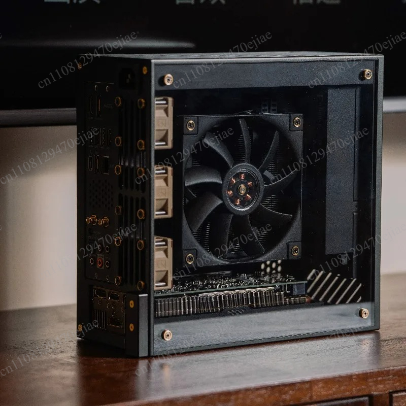 LP P6 CNC Aluminum Mini ITX Ca - огляд і ціна Sff Mini Itx Cnc Aluminum Chassis
